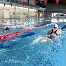 Ponad 60 zawodników rywalizowało w Drużynowych Mistrzostwach w pływaniu