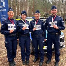 Policjanci z Bydgoszczy wystartowali w biegu „Tropem Wilczym”